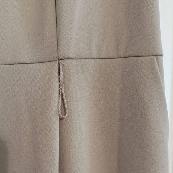 NWOT Calvin Klein Women's Jumpsuit - Picture 5 of 7